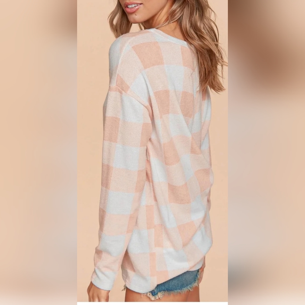Plus Women's Peach Ivory Gingham Check Mier Hacci Top - Picture 3 of 3
